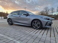 Gebraucht BMW 118 M Sport 150 PS (110 kW) 2023 Grau Kleinwagen
