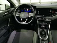 Gebraucht VW Taigo Life 95 PS (69 kW) 2023 Ascotgrau SUV