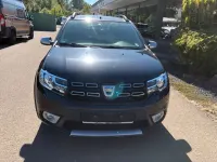 Gebraucht Dacia Logan MCV Celebration 90 PS (66 kW) 2018 Schwarz Kombi