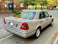 Gebraucht Mercedes C280 Elegance 193 PS (141 kW) 1995 Silber Limousine
