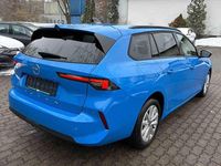 Neu Opel Astra Edition 131 PS (96 kW) 2025 Lackierung watteau grn/typ aussenverkleidung metalliclackierung Kombi