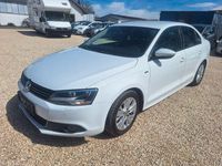 Gebraucht VW Jetta Life 105 PS (77 kW) 2014 Weiß Limousine