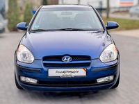 Gebraucht Hyundai Accent 97 PS (71 kW) 2006 Blau Kleinwagen