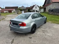 Gebraucht BMW 325 218 PS (160 kW) 2007 Blau Limousine