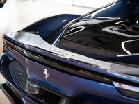 Gebraucht Ferrari 296 829 PS (609 kW) 2024 Blau