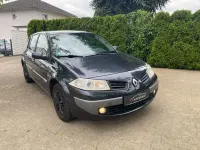 Gebraucht Renault Mégane II Authentique 111 PS (81 kW) 2006 Grau Limousine