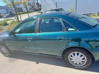 Gebraucht Audi A4 125 PS (91 kW) 1996 Grün Kleinwagen