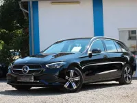 Gebraucht Mercedes C200 Avantgarde 163 PS (119 kW) 2025 Schwarz Limousine