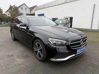 Gebraucht Mercedes E220 Avantgarde 200 PS (147 kW) 2023 Schwarz Kombi