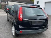 Gebraucht Ford Fiesta 65 PS (47 kW) 2006 Schwarz Kleinwagen