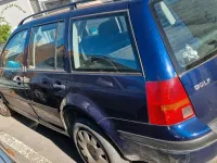 Second-hand VW Golf IV 131 CP (96 kW) 2002 Albastru Break