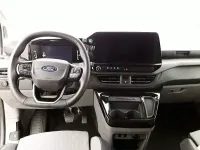 Gebraucht Ford Tourneo Titanium 136 PS (100 kW) 2024 Weiß Van / Kleinbus