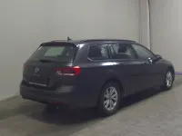Gebraucht VW Passat 150 PS (110 kW) 2022 Grau Kombi