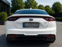 Gebraucht Kia Stinger GT 370 PS (272 kW) 2018 Weiß Kleinwagen