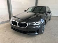 Gebraucht BMW 530 Performance 286 PS (210 kW) 2021 Sophistograu brillanteffekt me Kombi