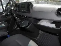 Używany Mercedes Sprinter 150 KM (110 kW) 2023 Niebieski Van