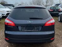 Gebraucht Ford Mondeo Trend 125 PS (91 kW) 2010 Grau Kombi