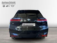 Gebraucht BMW iX 300 kW (408 PS) 2025 Saphirschwarz SUV