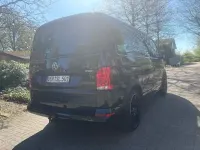 Gebraucht VW Multivan 204 PS (150 kW) 2023 Schwarz Van / Kleinbus