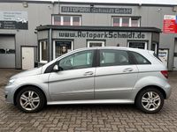 Gebraucht Mercedes B180 109 PS (80 kW) 2011 Silber Van / Kleinbus