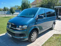 Gebraucht VW Multivan 150 PS (110 kW) 2018 Grün Van / Kleinbus