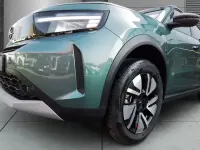 Neu Opel Frontera 146 PS (107 kW) 2026 Grün SUV