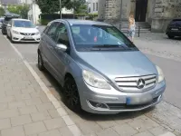 Gebraucht Mercedes B180 109 PS (80 kW) 2007 Grau Van / Kleinbus