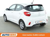 Gebraucht Hyundai i10 67 PS (49 kW) 2021 Weiß Kleinwagen