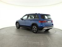 Gebraucht Mercedes GLB200 Advanced 150 PS (110 kW) 2024 Metalliclack spektralblau SUV