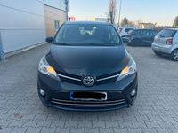Gebraucht Toyota Verso 112 PS (82 kW) 2016 Schwarz Van / Kleinbus