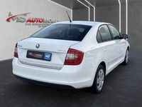 Gebraucht Skoda Rapid Ambition 86 PS (63 kW) 2013 Weiß Limousine