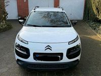 Used Citroën C4 PureTech 82 HP (60 kW) 2016 White SUV