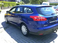 Gebraucht Ford Focus Trend 125 PS (91 kW) 2017 Blau Kombi