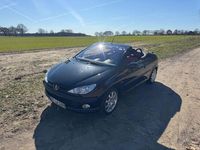 Gebraucht Peugeot 206 CC 136 PS (100 kW) 2001 Schwarz Cabrio