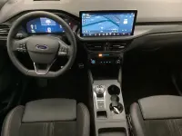 Gebraucht Ford Kuga ST-Line X 242 PS (177 kW) 2024 Rot SUV