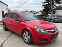 Gebraucht Opel Astra Edition 116 PS (85 kW) 2009 Rot Kombi