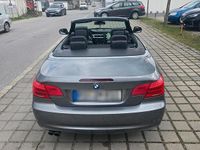 Gebraucht BMW 330 Cabriolet 300 PS (220 kW) 2012 Silber Cabrio