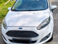 Second-hand Ford Fiesta 82 CP (60 kW) 2014 Alb Hatchback