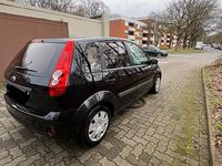 Gebraucht Ford Fiesta 69 PS (50 kW) 2007 Schwarz Kleinwagen