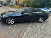 Gebraucht Mercedes E250 204 PS (150 kW) 2015 Schwarz Limousine