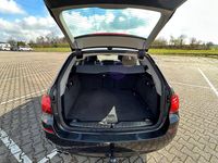Gebraucht BMW 530 258 PS (189 kW) 2016 Schwarz Kombi
