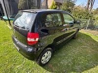Gebraucht VW Fox 54 PS (39 kW) 2007 Schwarz Kleinwagen