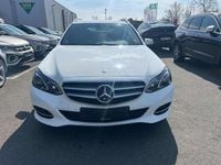 Gebraucht Mercedes E220 Avantgarde 170 PS (125 kW) 2015 Polarweiss Kombi