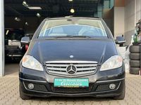 Gebraucht Mercedes A180 116 PS (85 kW) 2011 Schwarz Van / Kleinbus