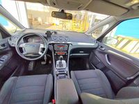 Gebraucht Ford S-MAX Titanium 140 PS (102 kW) 2014 Silber Van / Kleinbus