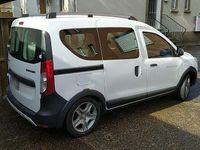 Gebraucht Dacia Dokker Stepway 131 PS (96 kW) 2021 Weiß Van / Kleinbus