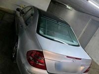 Second-hand Mercedes E220 150 CP (110 kW) 2002 Gri Berlinǎ
