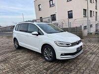 Neu VW Touran Comfortline 150 PS (110 kW) 2025 Weiß Van / Kleinbus