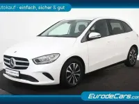 Gebraucht Mercedes B180 136 PS (100 kW) 2020 Weiß Van / Kleinbus
