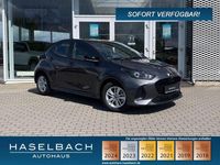 Neu Mazda 2 Exclusive-Line 116 PS (85 kW) 2026 Grau Limousine